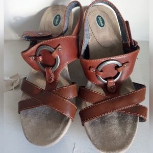 Dr Scholl's sandals size 8.5